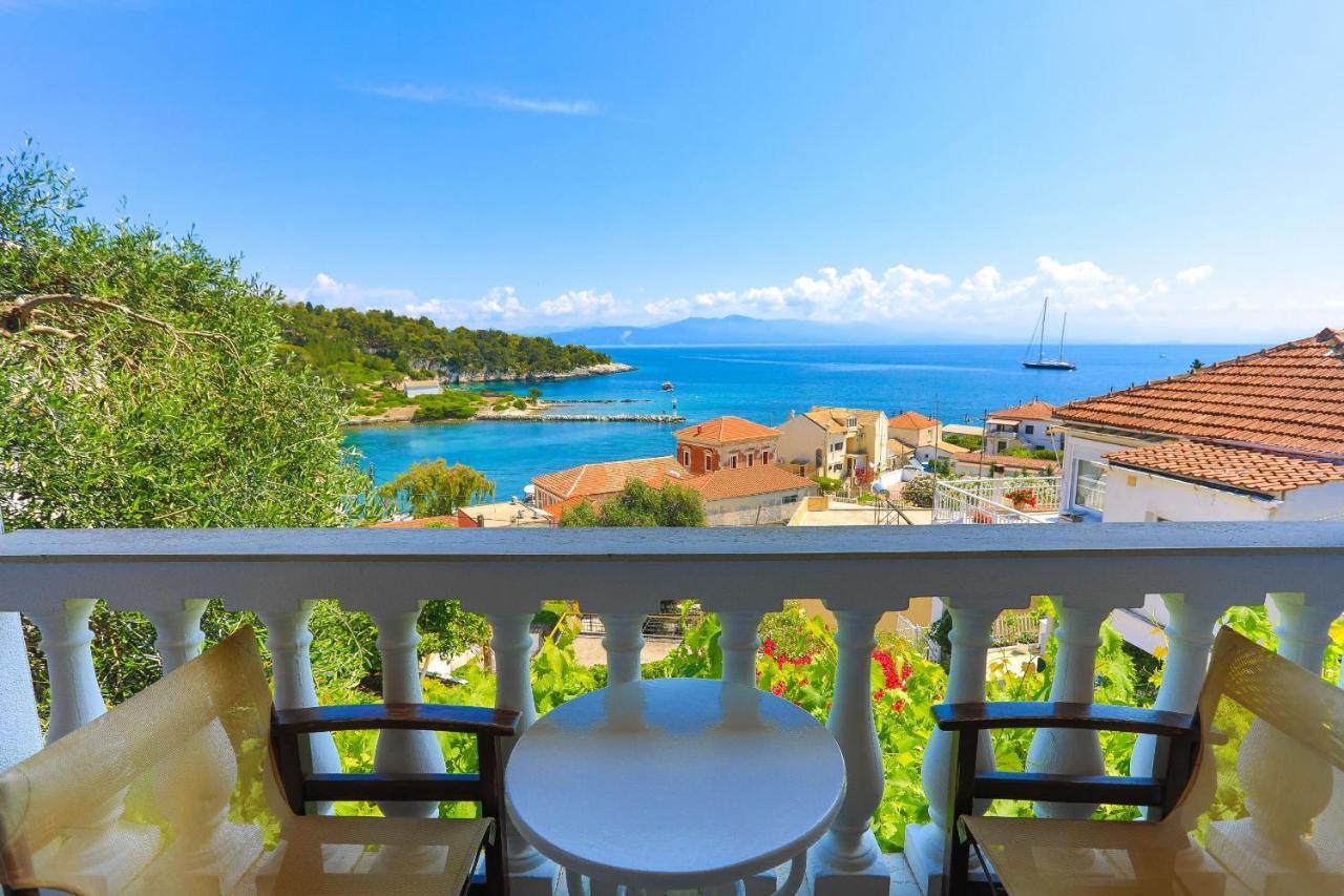 Vista Mare Faros Daire Gaios Dış mekan fotoğraf